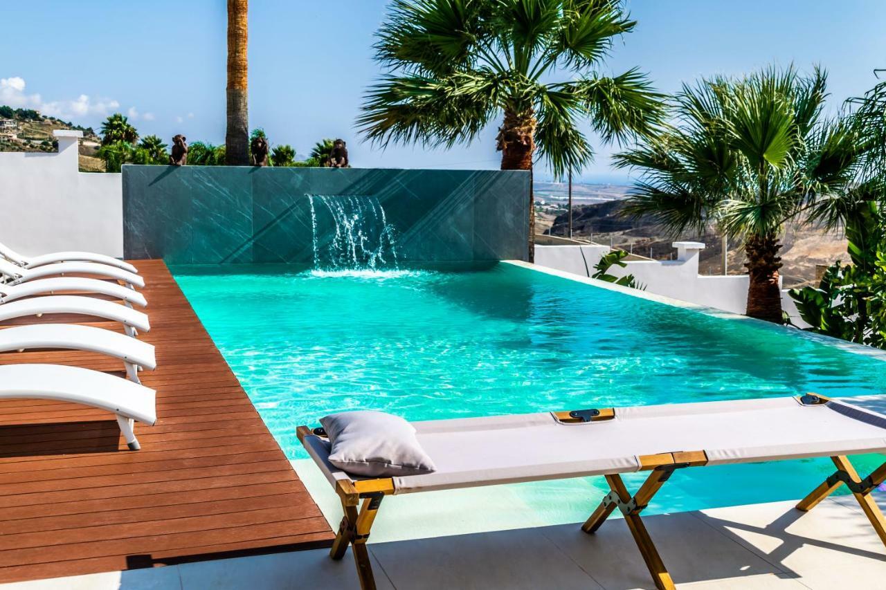Diodorus Luxury Experience Hotel Favara Bagian luar foto