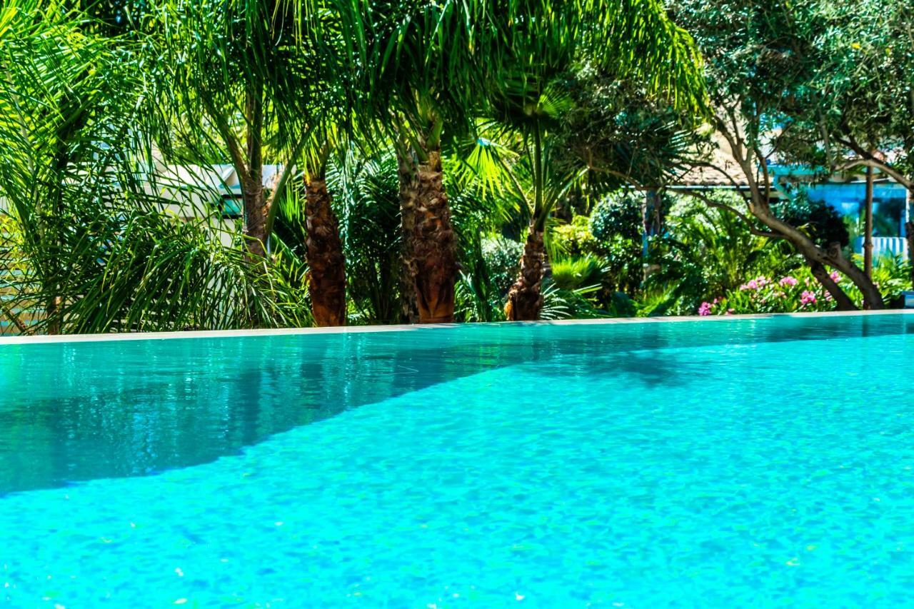 Diodorus Luxury Experience Hotel Favara Bagian luar foto
